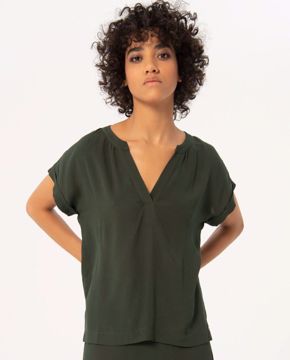 Sleeveless blouse Surkana