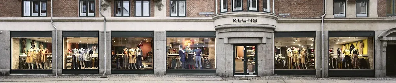 KLUNS' facade på hjørnet af Gammel Kongevej og Værnedamsvej